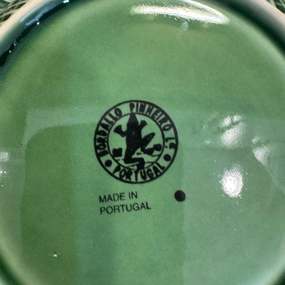 Bordallo Pinheiro Rabbit Cereal Bowl Home 7.5in Green Lattice Majolica Portugal